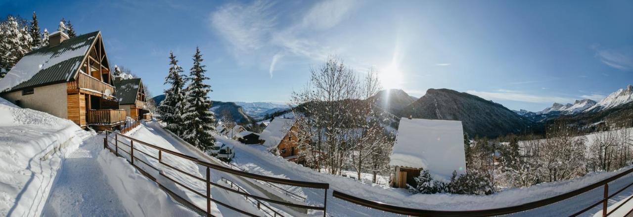 Eterpa Les Chalets De Pre Clos En Vercors Saint-Andeol  ภายนอก รูปภาพ