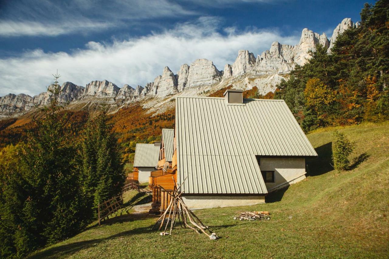 Les Chalets De Pre Clos En Vercors Saint-Andeol  ภายนอก รูปภาพ